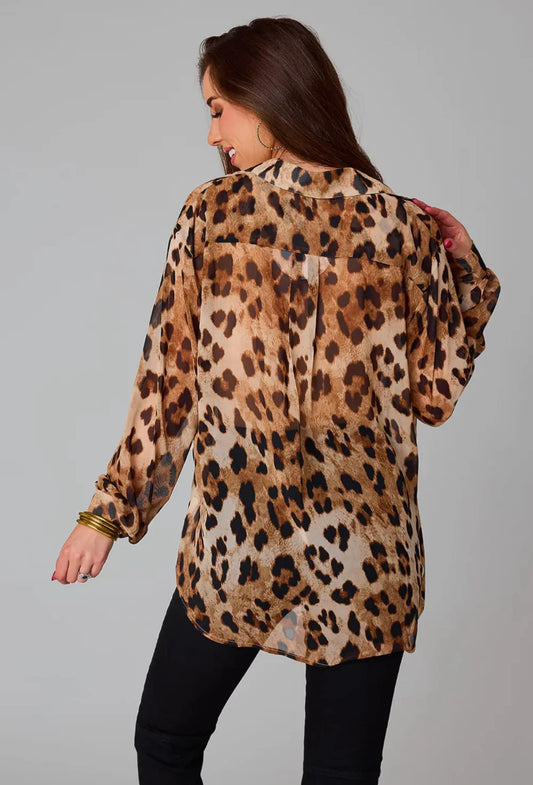 Unleash Your Inner Fashionista with the Portia Prowl Long Sleeve Animal Print Button Down! 🐆✨